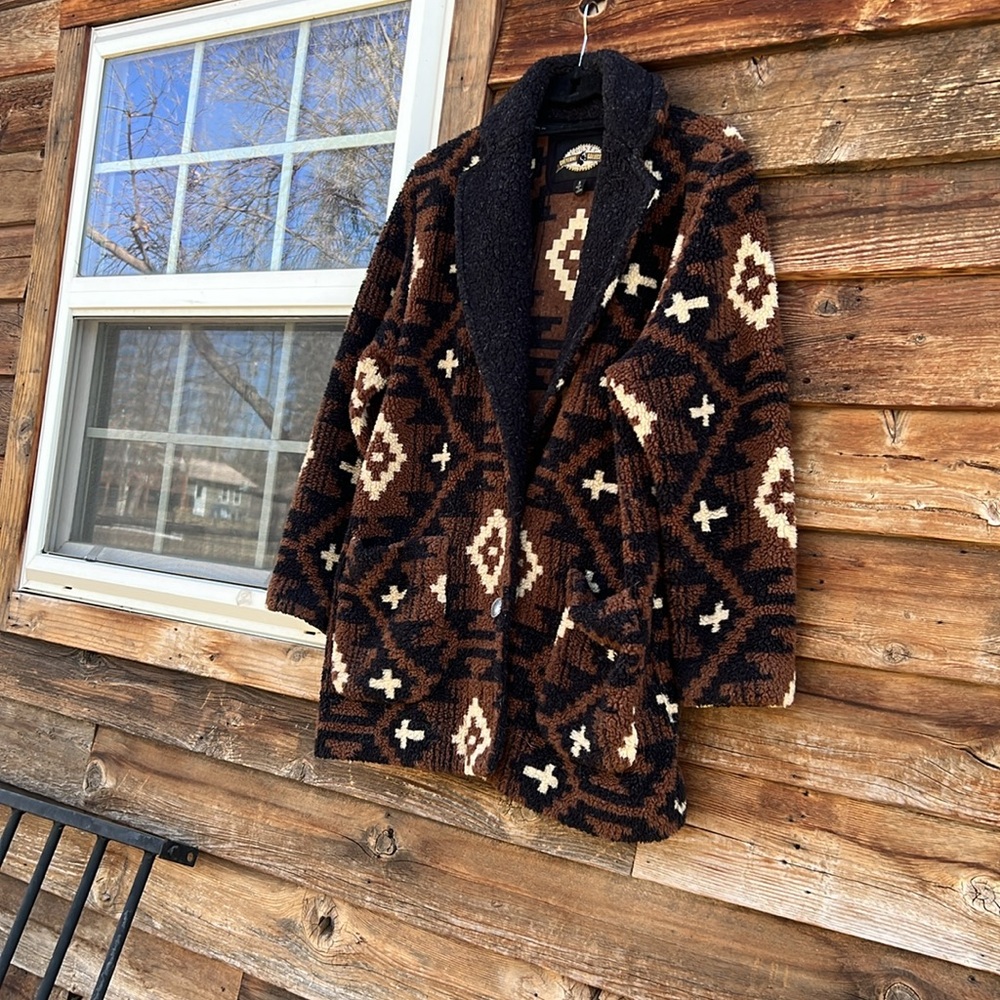 Vintage Brown & Black Aztec Sherpa Coat - Picture 2 of 7